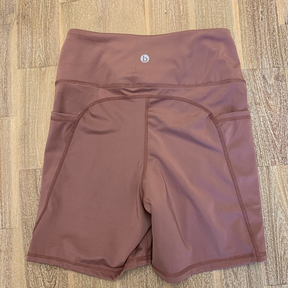 Cotton On: Body Shorts Small NWT - Picture 3 of 4